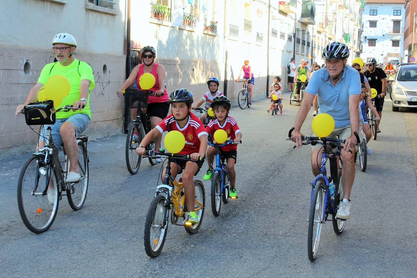 Mayores y pequeños, familias y amigos quisieron disfrutar de esta actividad este jueves