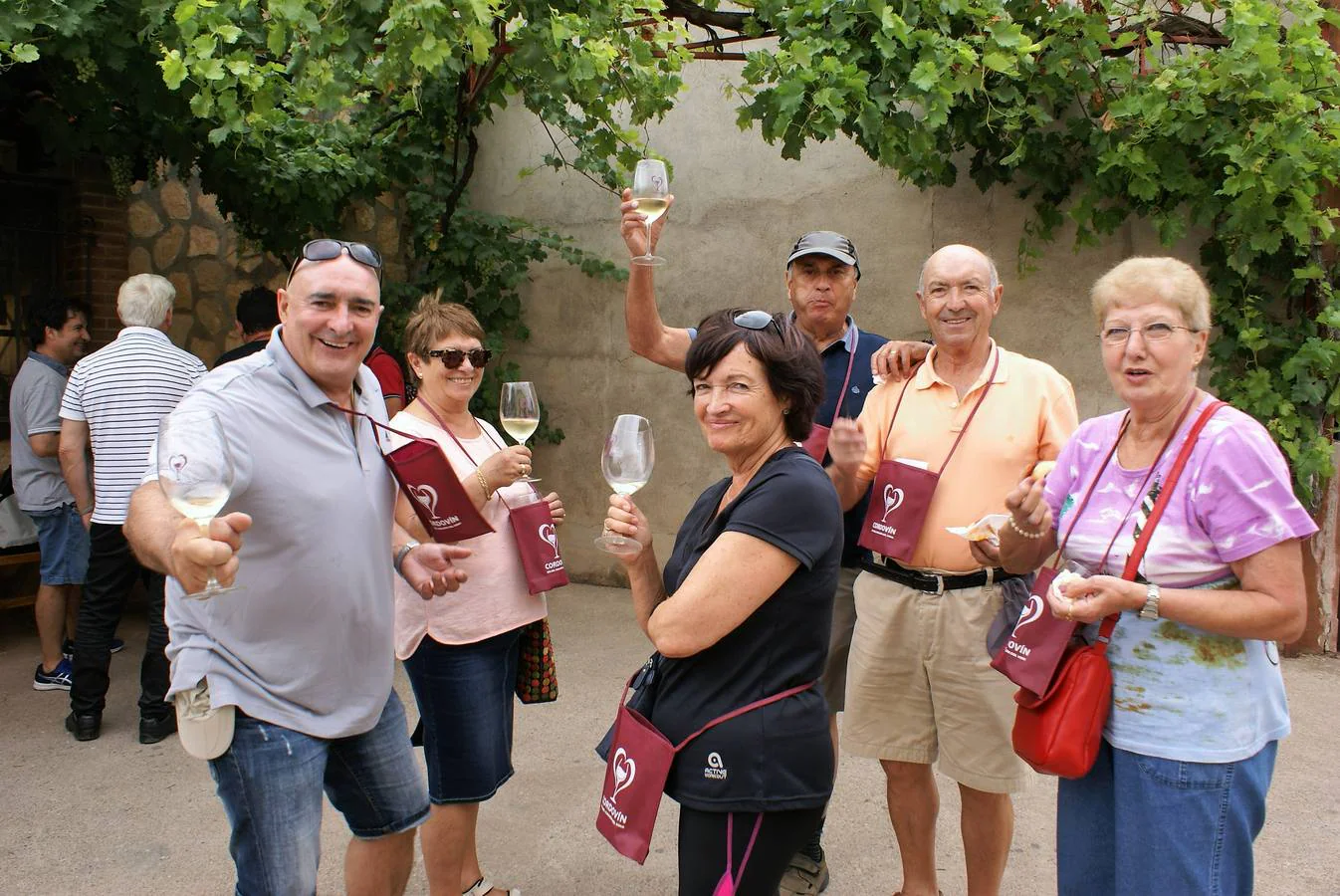 Las imágenes del día de puertas abiertas de las bodegas de Cordovín