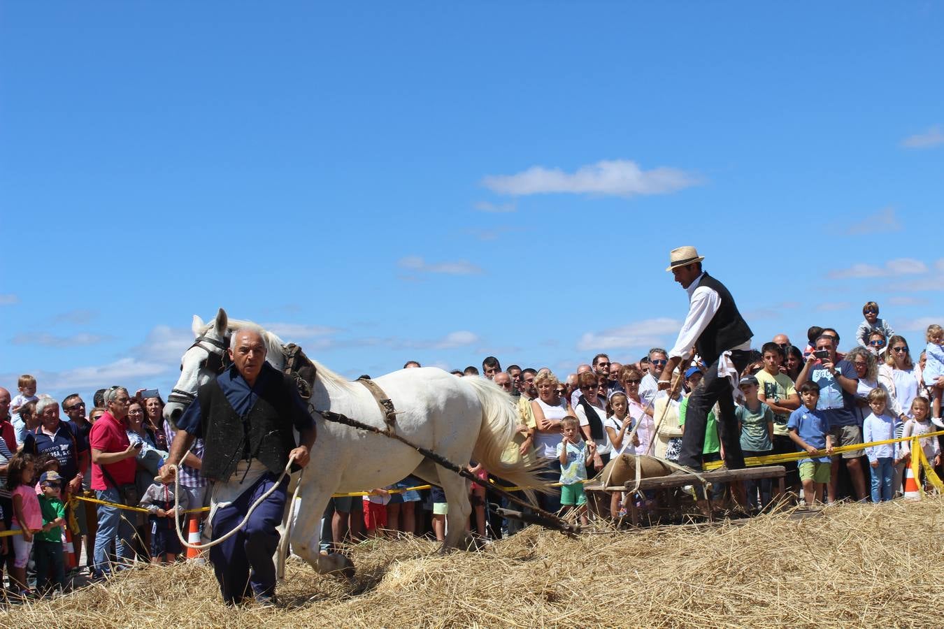 Ocón celebra la fiesta de la molienda