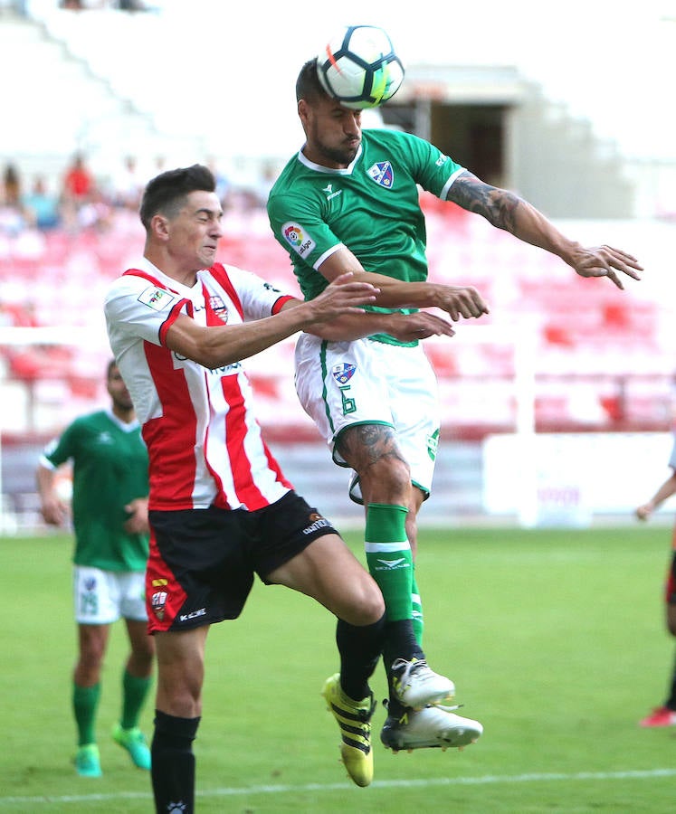 La UDL cayó derrotada en casa ante un Huesca superior (0-2) en el que ha significado el último partido de pretemporada para el equipo blanquirrojo. El partido sirvió para realizar muchas pruebas y correcciones sobre la marcha