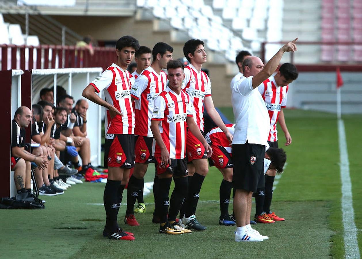La UDL cayó derrotada en casa ante un Huesca superior (0-2) en el que ha significado el último partido de pretemporada para el equipo blanquirrojo. El partido sirvió para realizar muchas pruebas y correcciones sobre la marcha
