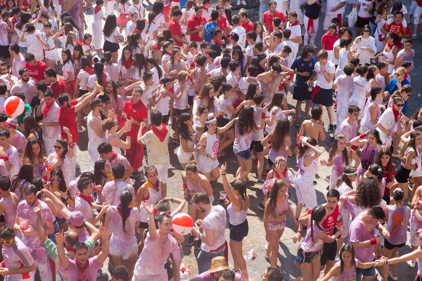 Las fotos del inicio de las fiestas alfaremas de 2017