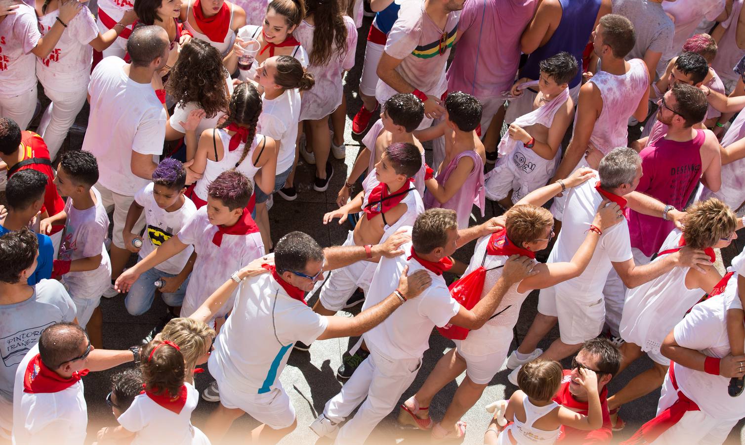 Las fotos del inicio de las fiestas alfaremas de 2017