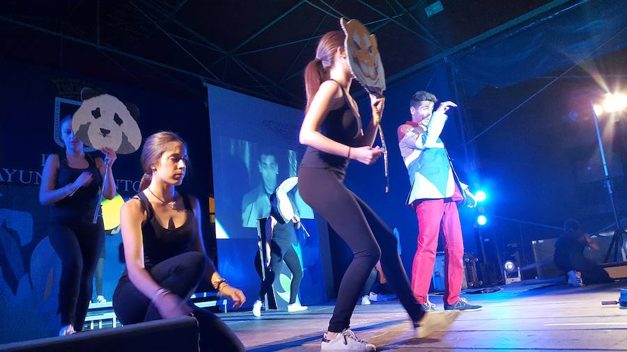 El municipio para decir adiós a las fiestas de San Roque lo hizo cantando en un concurso de play back 