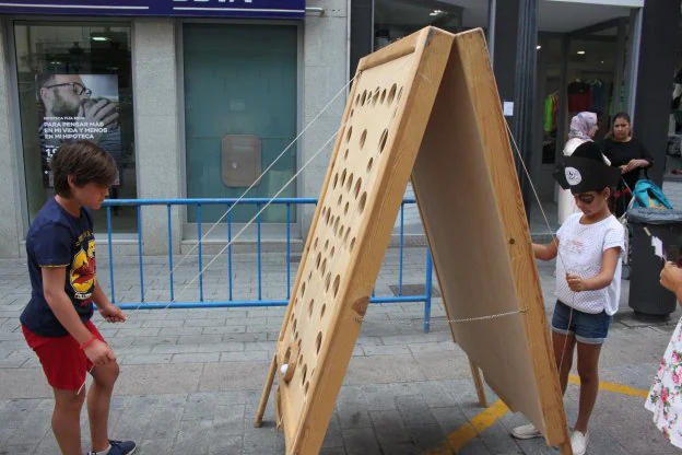 Imagen de unos niños jugando en el FlipArnedo del 2016. 