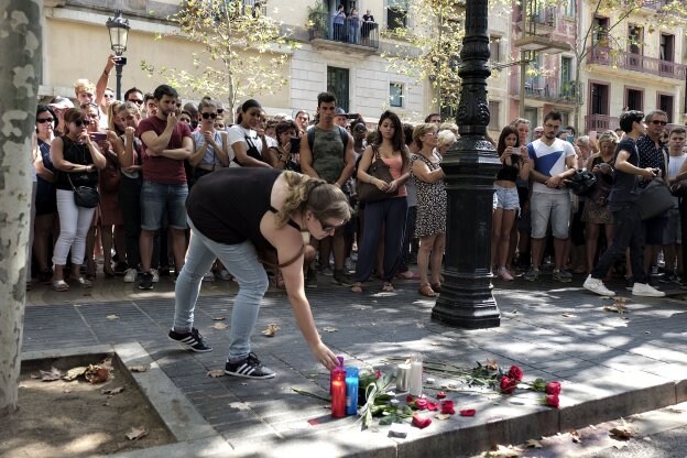 «La vida sigue en Las Ramblas»
