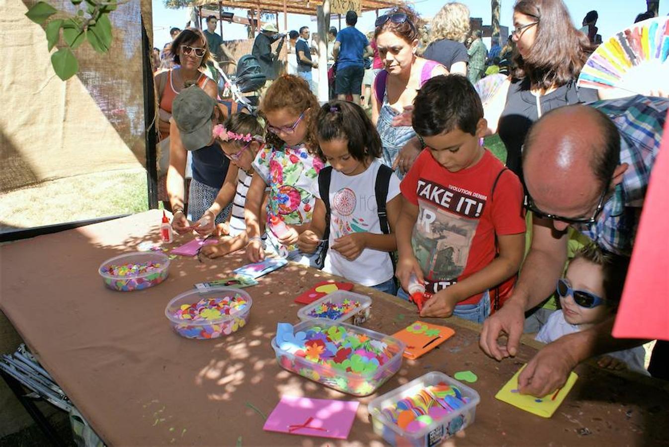 Ventosa volvió a exhibir su Mercado del Trato para redescubrir las raíces de la localidad. Actuaciones y desgustaciones para todos los públicos animaron una jornada que fue un éxito de participación.