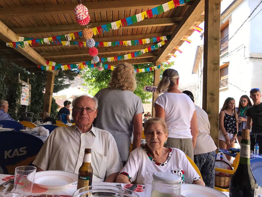 La localidad riojana comenzó sus fiestas en honor a la Virgen de Atisca con un programa muy variado