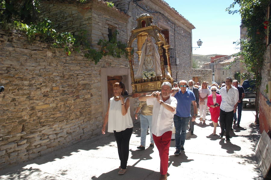 La localidad riojana comenzó sus fiestas en honor a la Virgen de Atisca con un programa muy variado