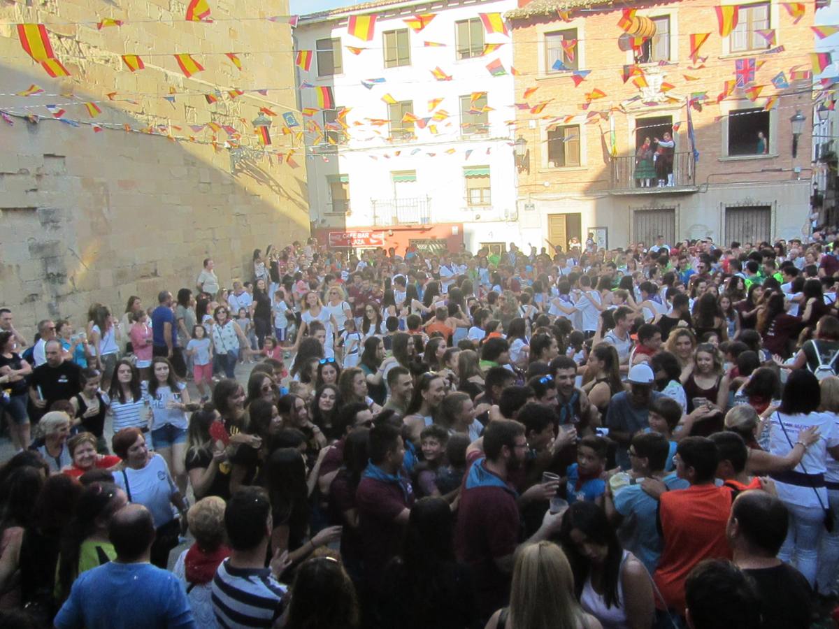 Cohete de las fiestas de la Virgen de la Antigua en Alberite