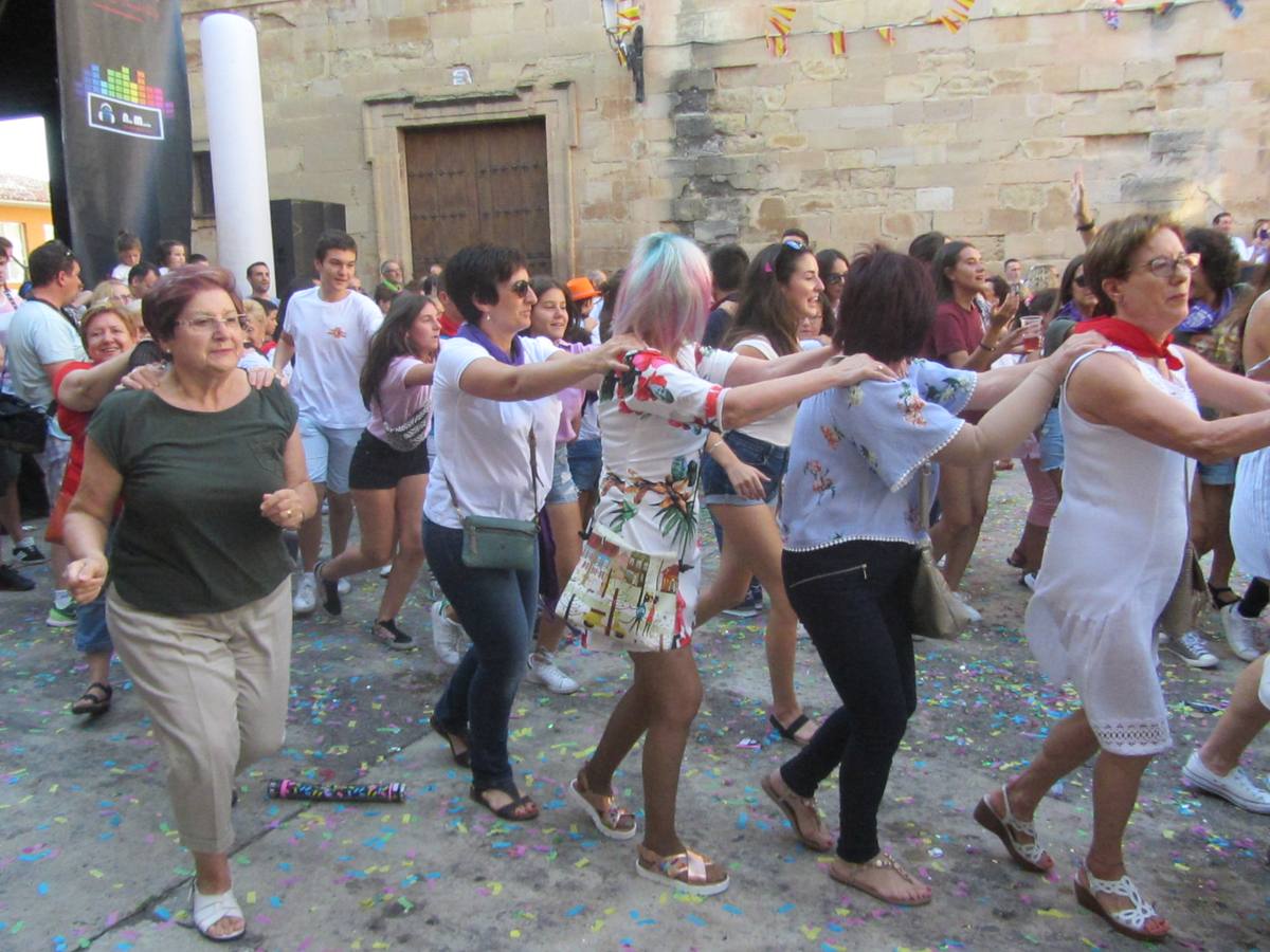 Cohete de las fiestas de la Virgen de la Antigua en Alberite