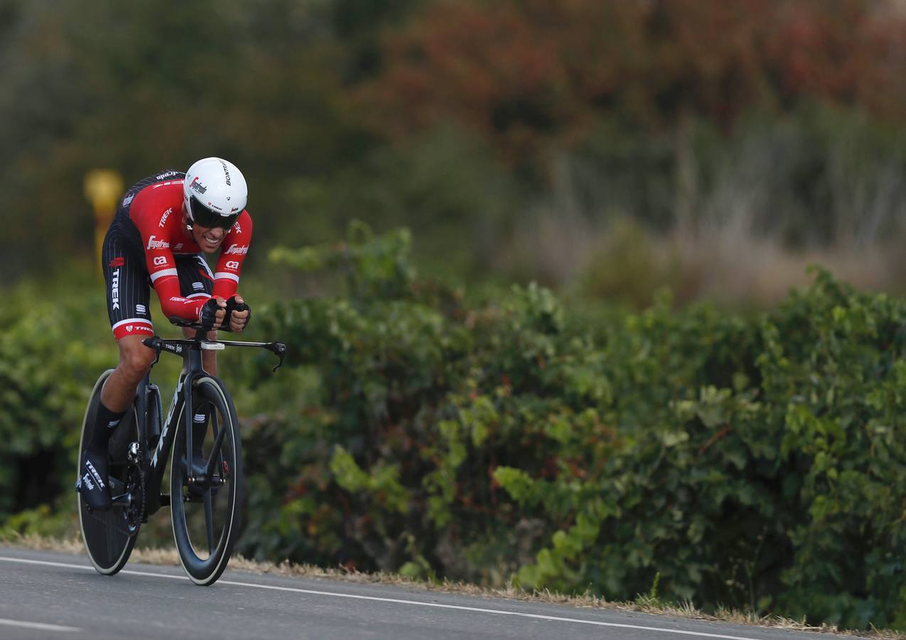 El líder de la Vuelta Ciclista a España ha consolidado su liderato con el triunfo en la contrarreloj que ha acabado en Logroño