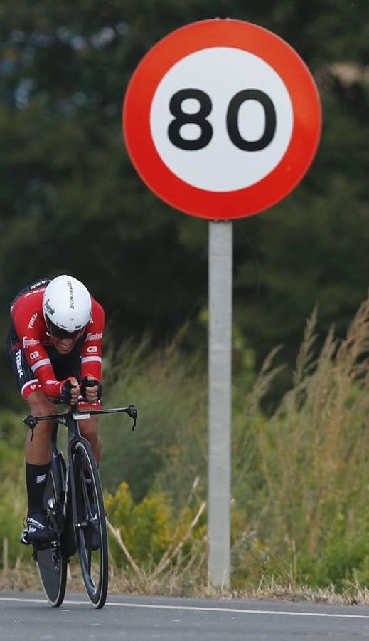 El líder de la Vuelta Ciclista a España ha consolidado su liderato con el triunfo en la contrarreloj que ha acabado en Logroño
