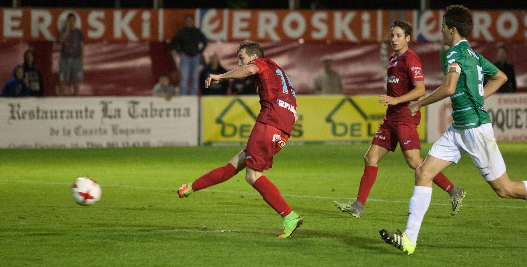 Los rojillos superaron en la prórroga por dos goles a cero al Leioa después de un extaordinario partido.