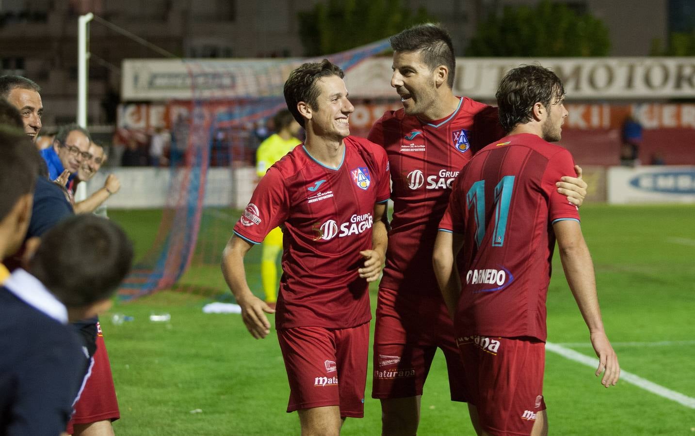 Los rojillos superaron en la prórroga por dos goles a cero al Leioa después de un extaordinario partido.