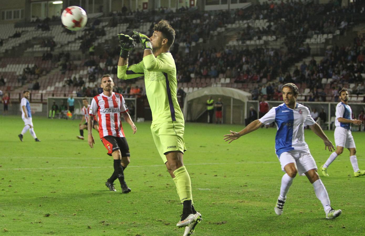 La UD Logroñés gana y alcanza la tercera ronda.