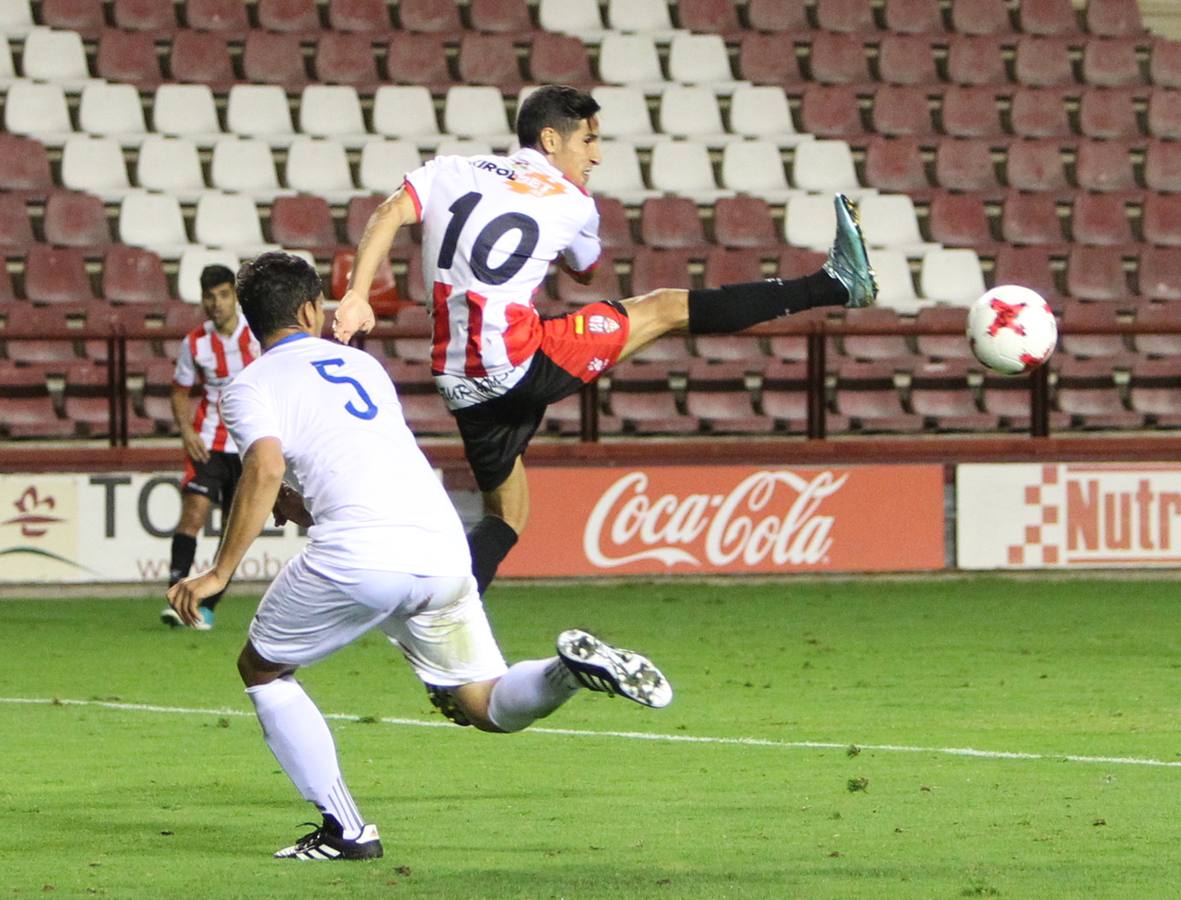 La UD Logroñés gana y alcanza la tercera ronda.