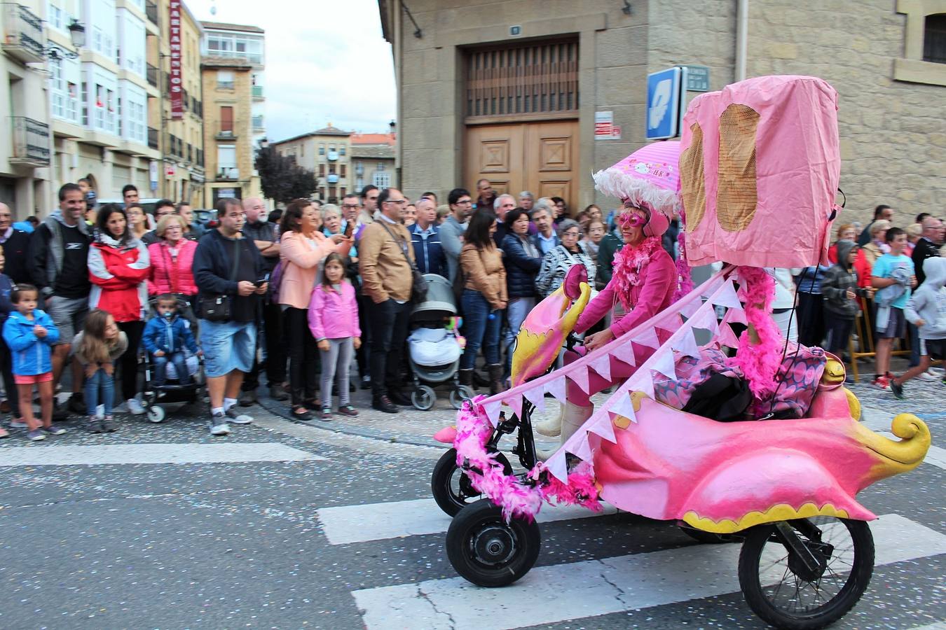 Día de carrozas en Haro