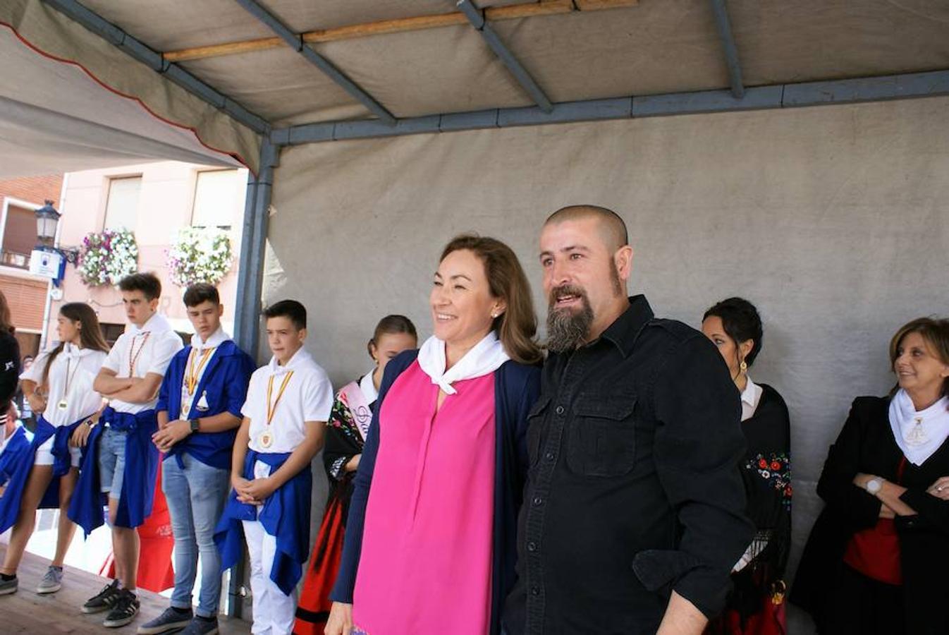 La peña Virgen de los Parrales de Baños de Río Tobía repartió el domingo cerca de 14.000 bocadillos del embutido bañejo con motivo de la celebración de su XLIV festival de exaltación de la chacina bañeja