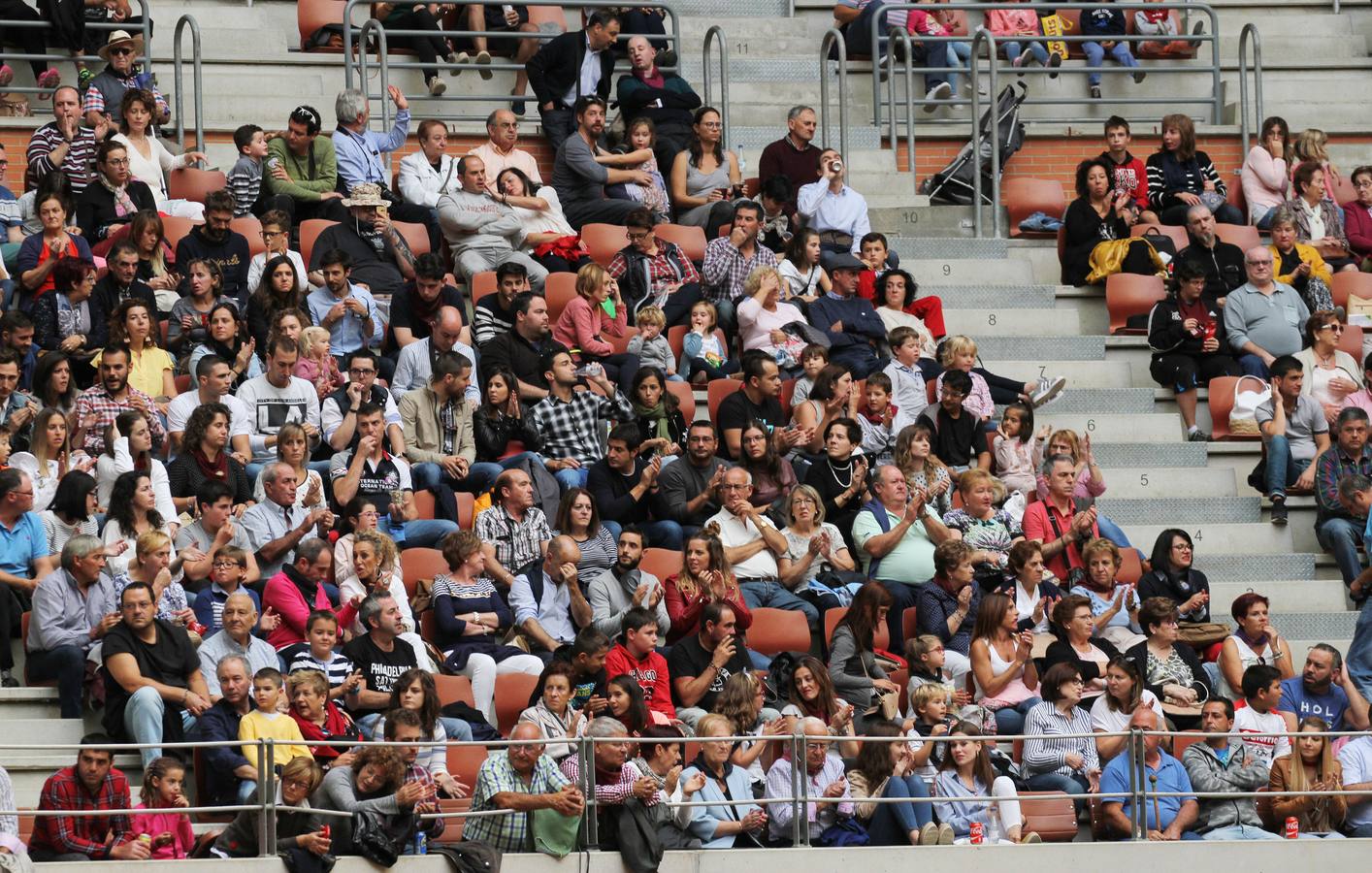 Pablo Martín gana la semifinal del concurso de recortadores