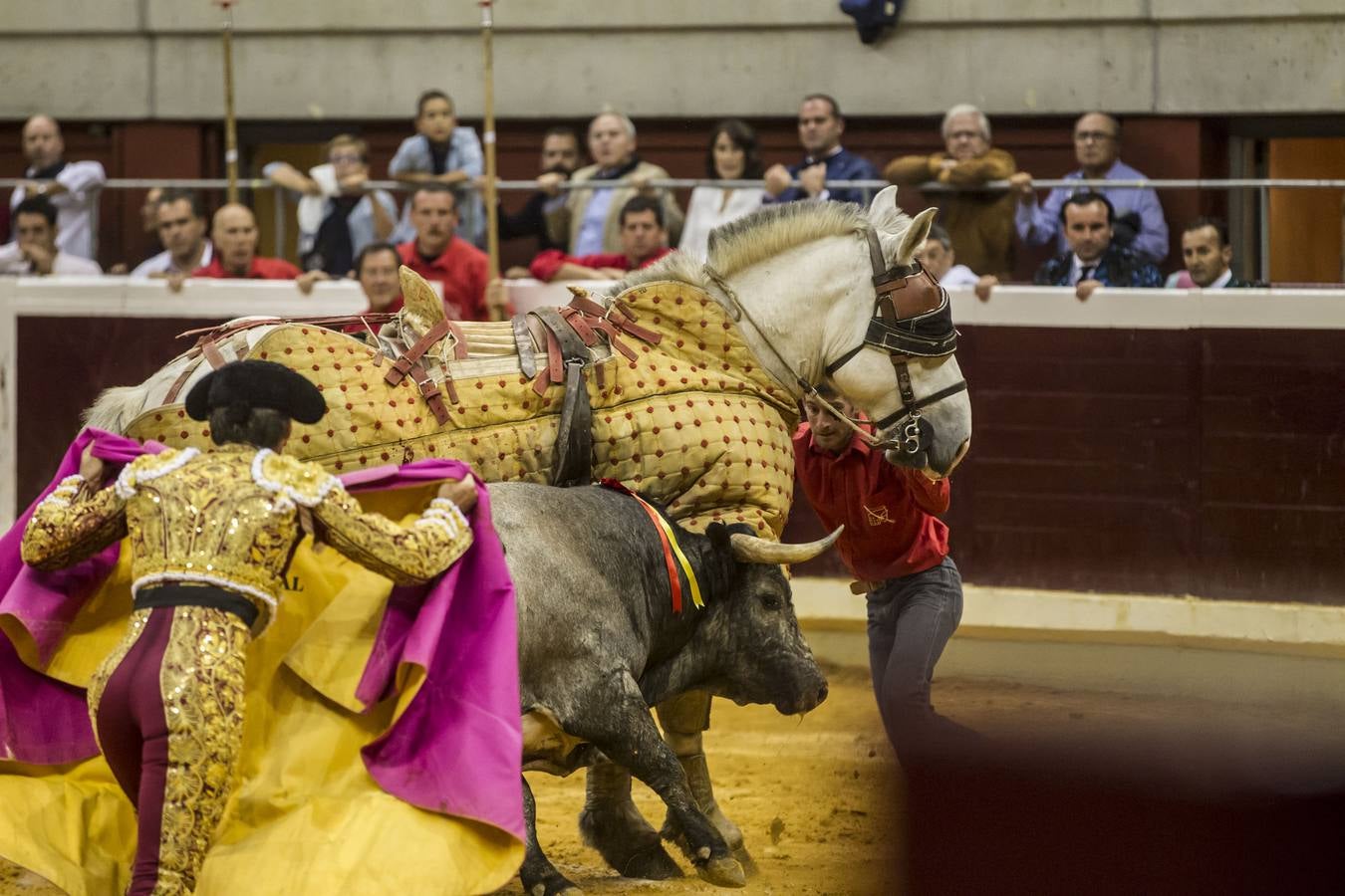 Valadez y un gran Palomo abren a lo grande la feria de Logroño