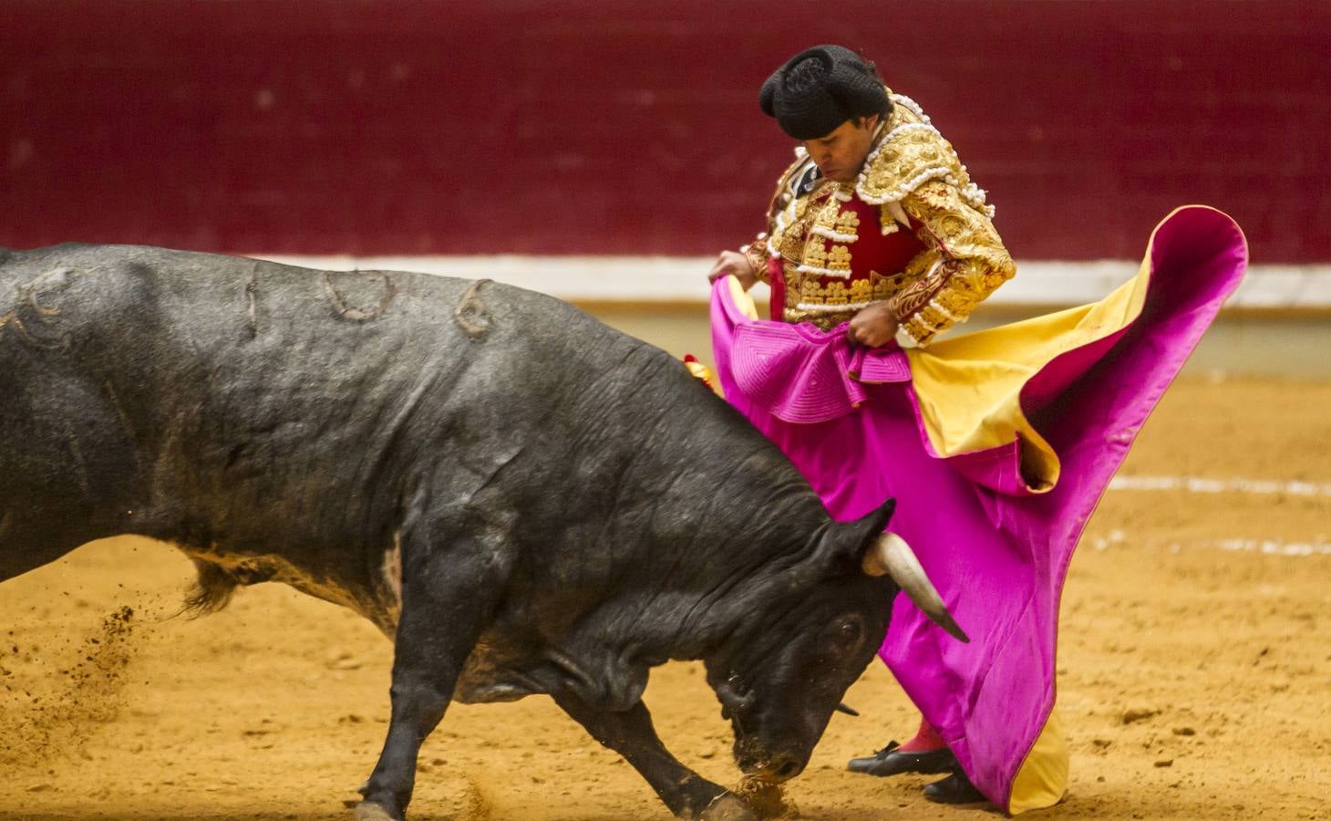 Valadez y un gran Palomo abren a lo grande la feria de Logroño