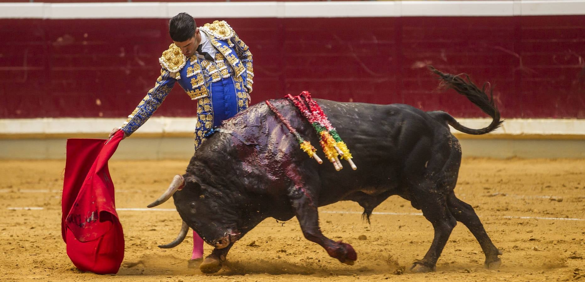 Hermoso, Talavante y Roca Rey, en el festejo