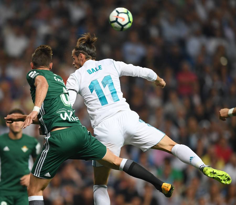 El Santiago Bernabéu acoge el choque correspondiente a la quinta jornada de Liga. 