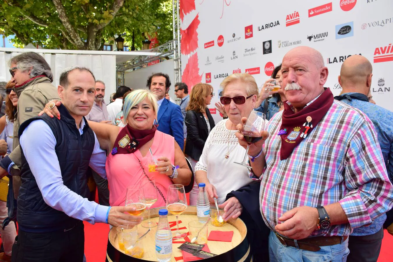 Gran ambiente el que se vivió el miércolese en la terraza del Diario LA RIOJA, con las propuestas del restaurante La chula y los vinos de Bodegs Riojanas.