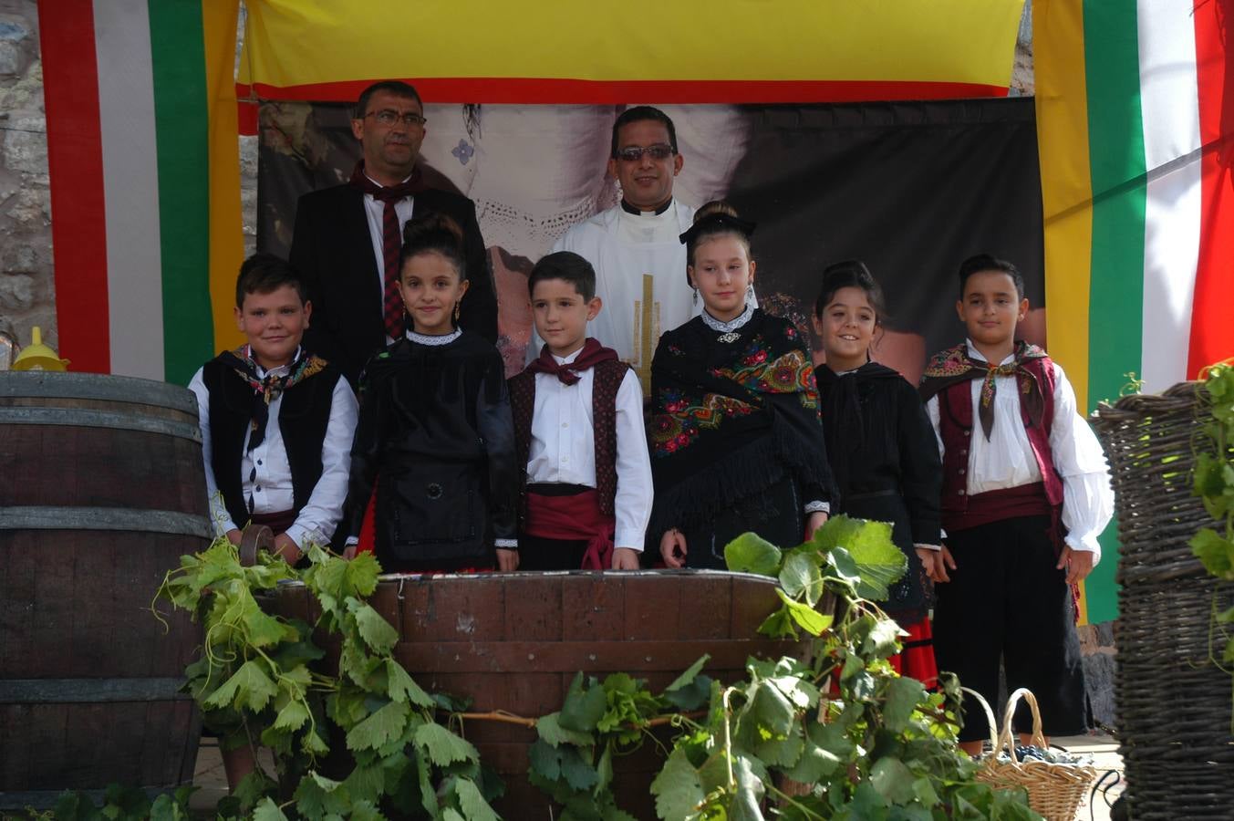 Pisado de uva y procesión de Acción de Gracias y Virgen de la Antigua en Rincón de Olivedo