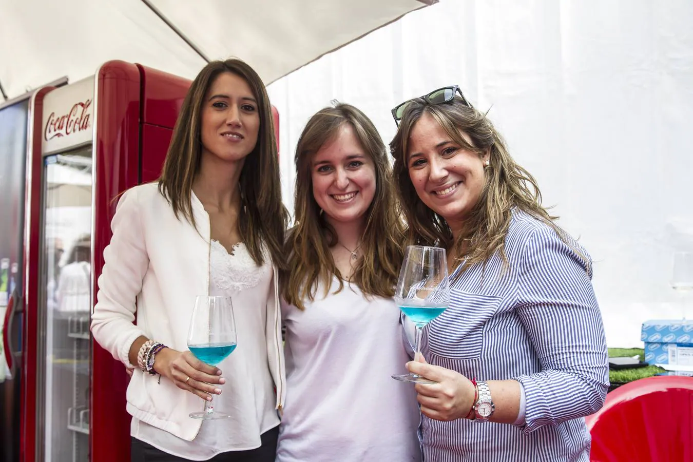 Muchos visitantes el viernes en la terraza de Diario LA RIOJA