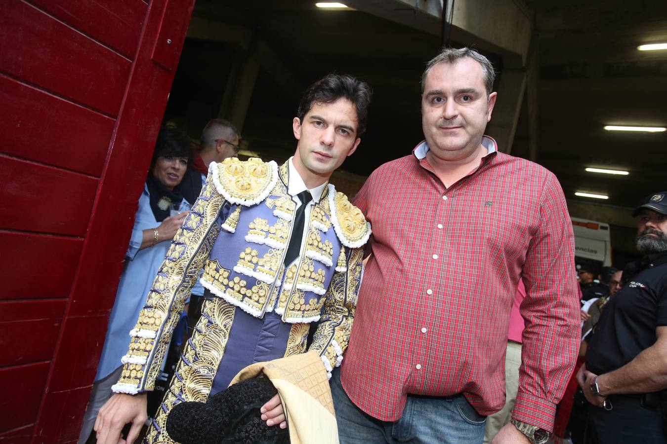 El quinto festejo de la Feria de San Mateo ha sido un espectáculo para olvidar cuanto antes, marcado por el nulo juego de la corrida de Zalduendo