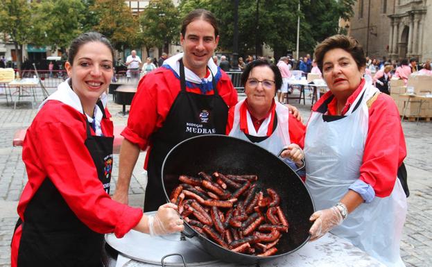 Salchichón y patatas a la riojana