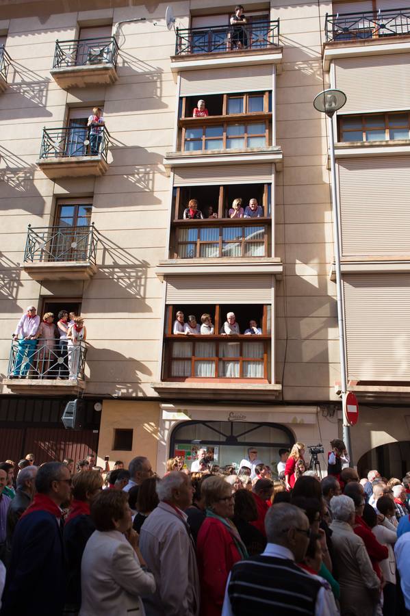 Arnedanos y navarros han celebrado la procesión que tiene como protagonistas a San Cosme y San Damián, así como el Rosario de la Aurora en sus fiestas