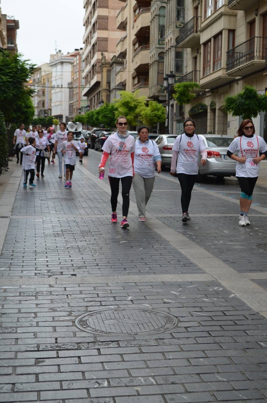 Muchos de los corredores participaron en familia en este evento deportivo y solidario