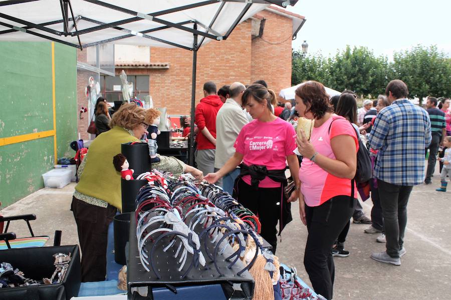 Alrededor de 4.000 bocadillos con el embutido asado en su punto fueron consumidos por turistas y también por los todos aquellos que participaron en una excursión por el entorno