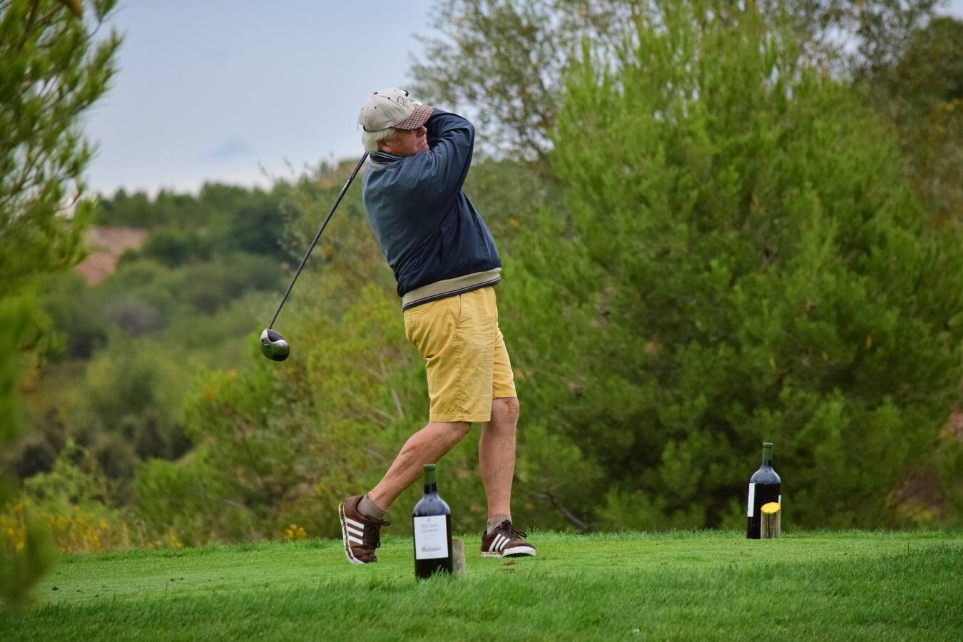 Los participantes en el torneo disfrutaron de una gran jornada de golf.