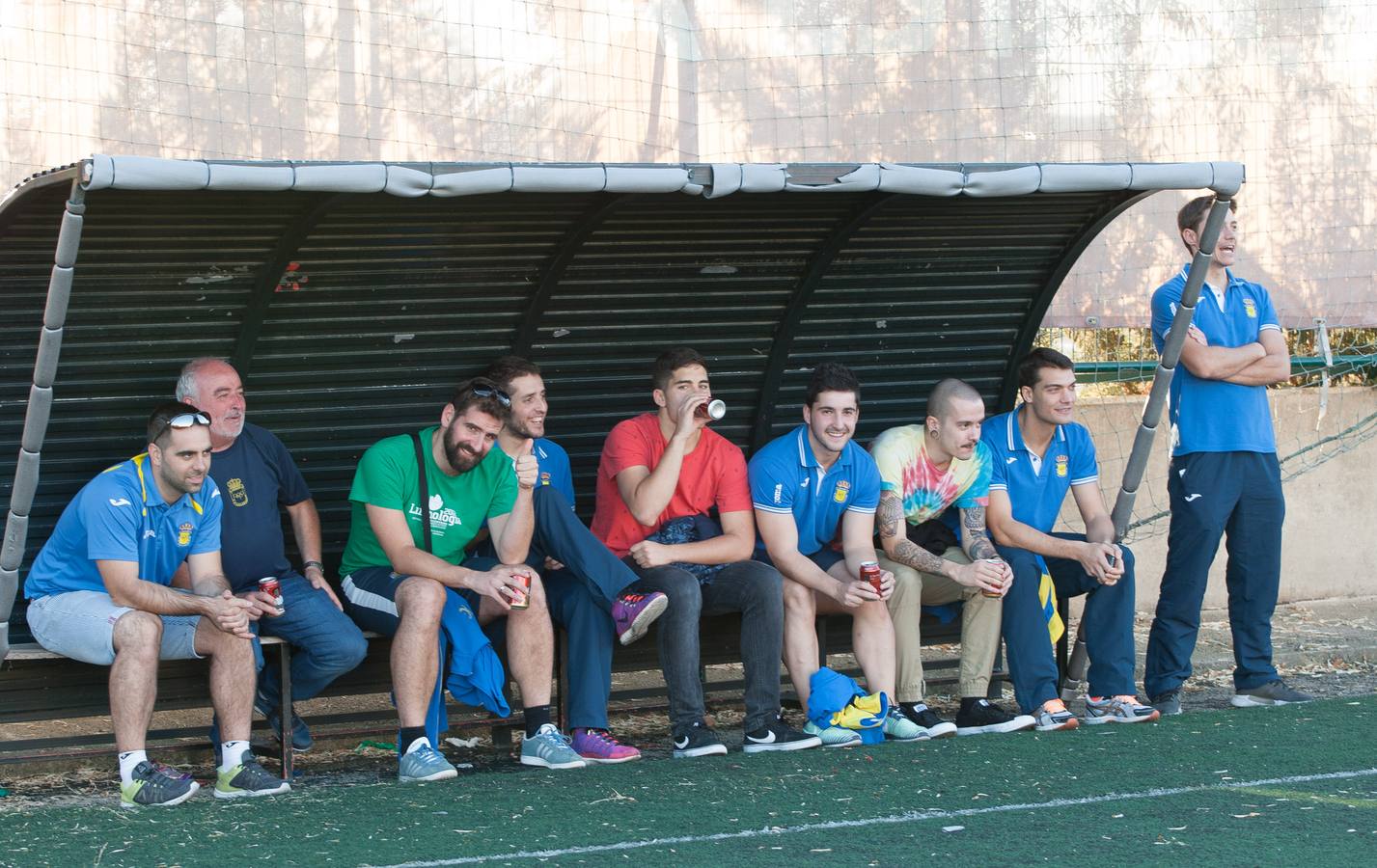 Diversión y deporte en el torneo alevín de fútbol 8 San José de Calasanz.