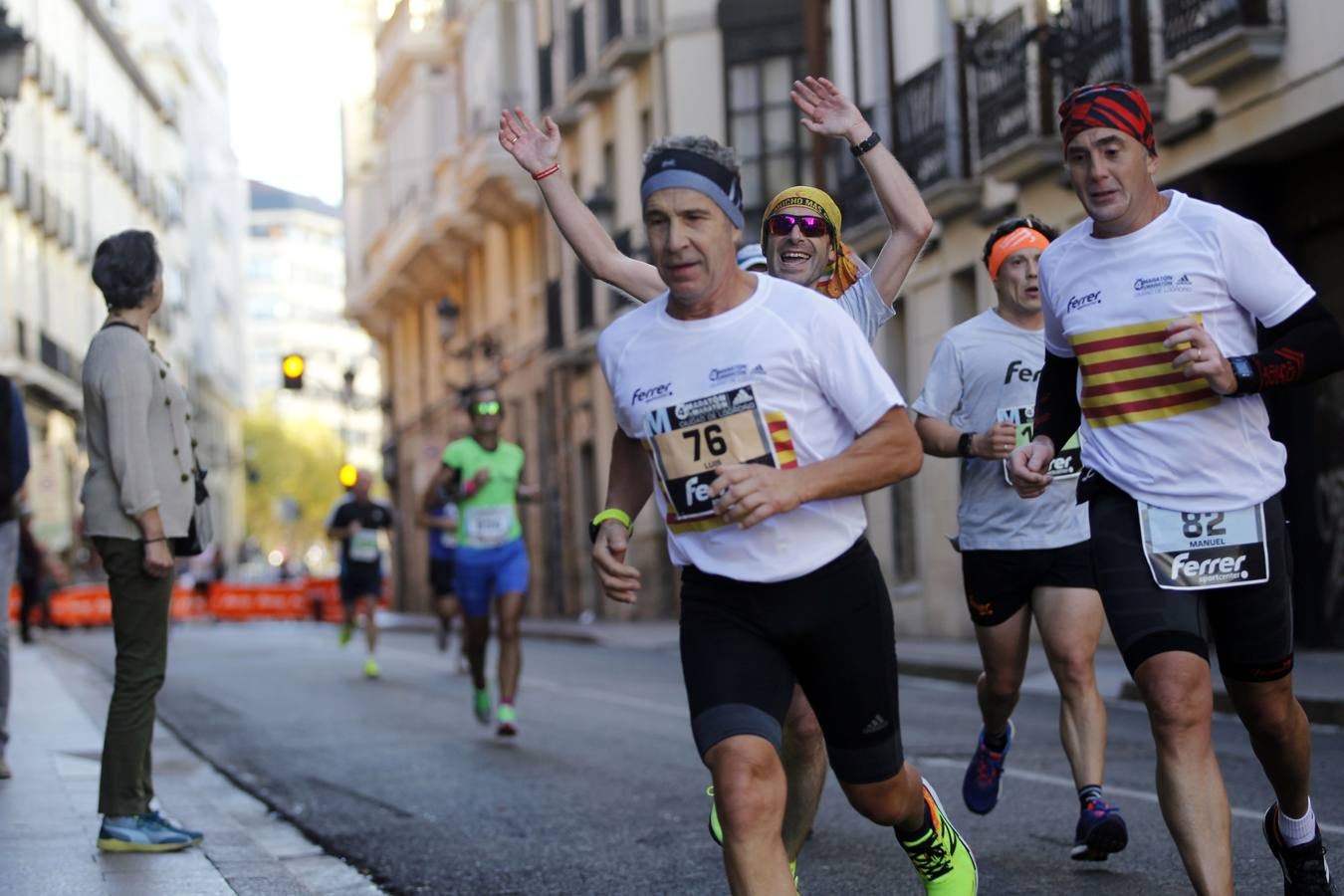 MIl doscientos atletas han participado hoy en esta carrera que se ha celebrado en el centro de Logroño.