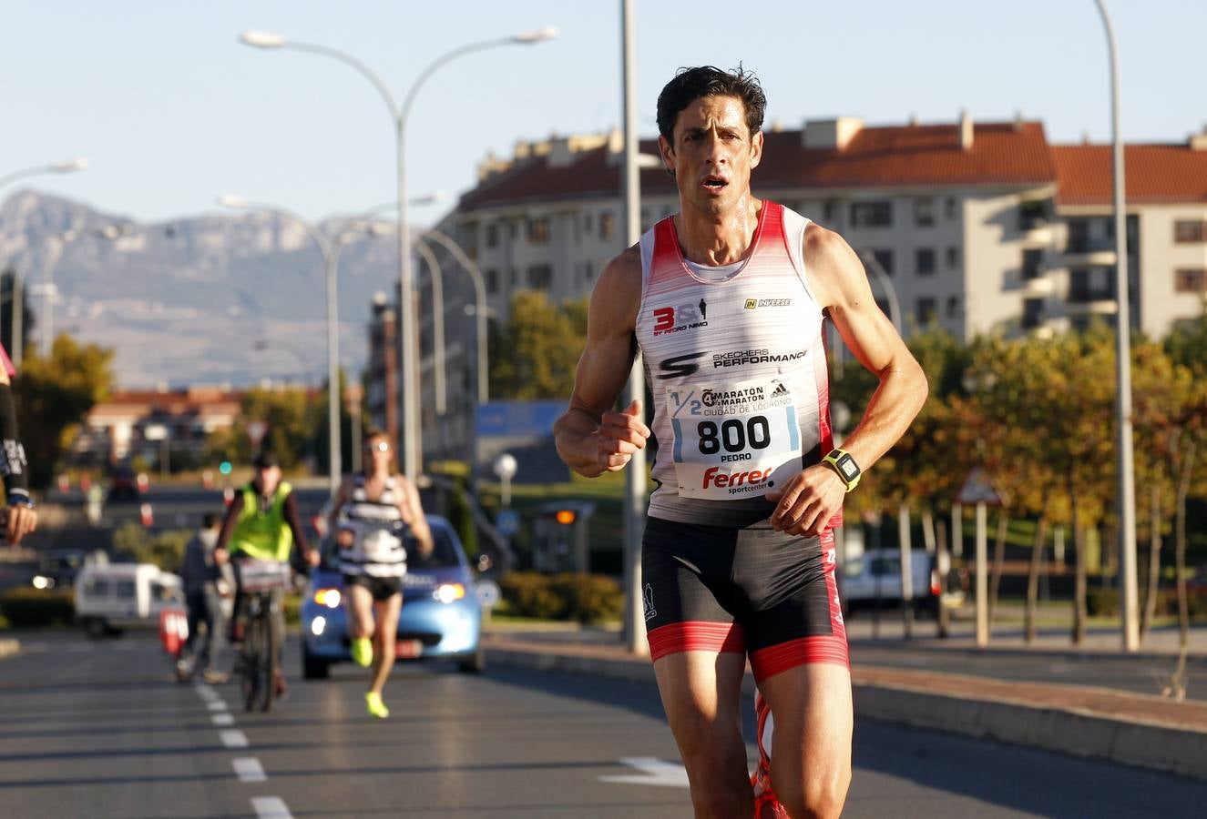 MIl doscientos atletas han participado hoy en esta carrera que se ha celebrado en el centro de Logroño.