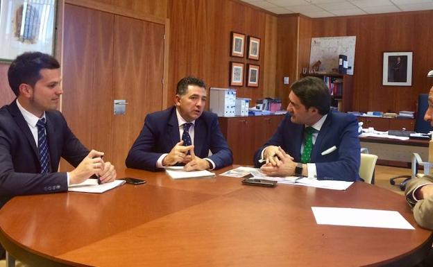 Reunión de los consejeros de Fomento de Castilla-León y La Rioja.