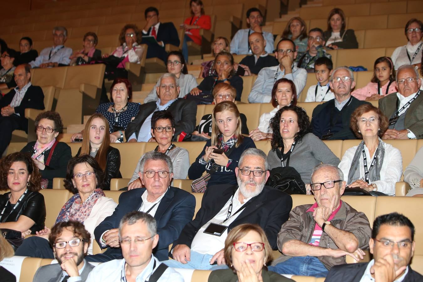 La ONCE ha reconocido la solidaridad de la sociedad riojana con la entrega de los Premios Solidarios ONCE La Rioja 2017 a Alcampo Logroño; el Centro Territorial de RTVE en La Rioja; Mª Aránzazu Sola Marcilla; la Universidad Internacional de La Rioja y la Jefatura Superior de la Policía Nacional en La Rioja.