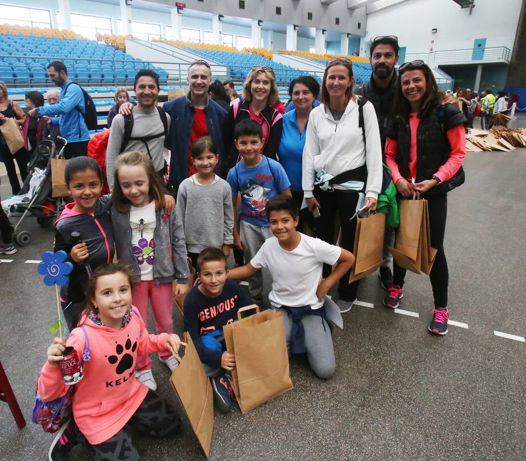 iel a su cita con la solidaridad, la tradicional marcha ASPACE ha echado a andar este domingo, 29 de octubre, desde el polideportivo municipal de Las Gaunas con la participación de alrededor de 3.000 personas que han querido apoyar esta iniciativa que pretende concienciar a la sociedad riojana sobre la realidad de las personas con parálisis cerebral.