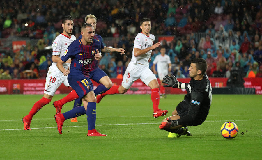 El líder de la Liga venció por 2-1 al conjunto hispalense gracias a un doblete de Paco Alcácer.