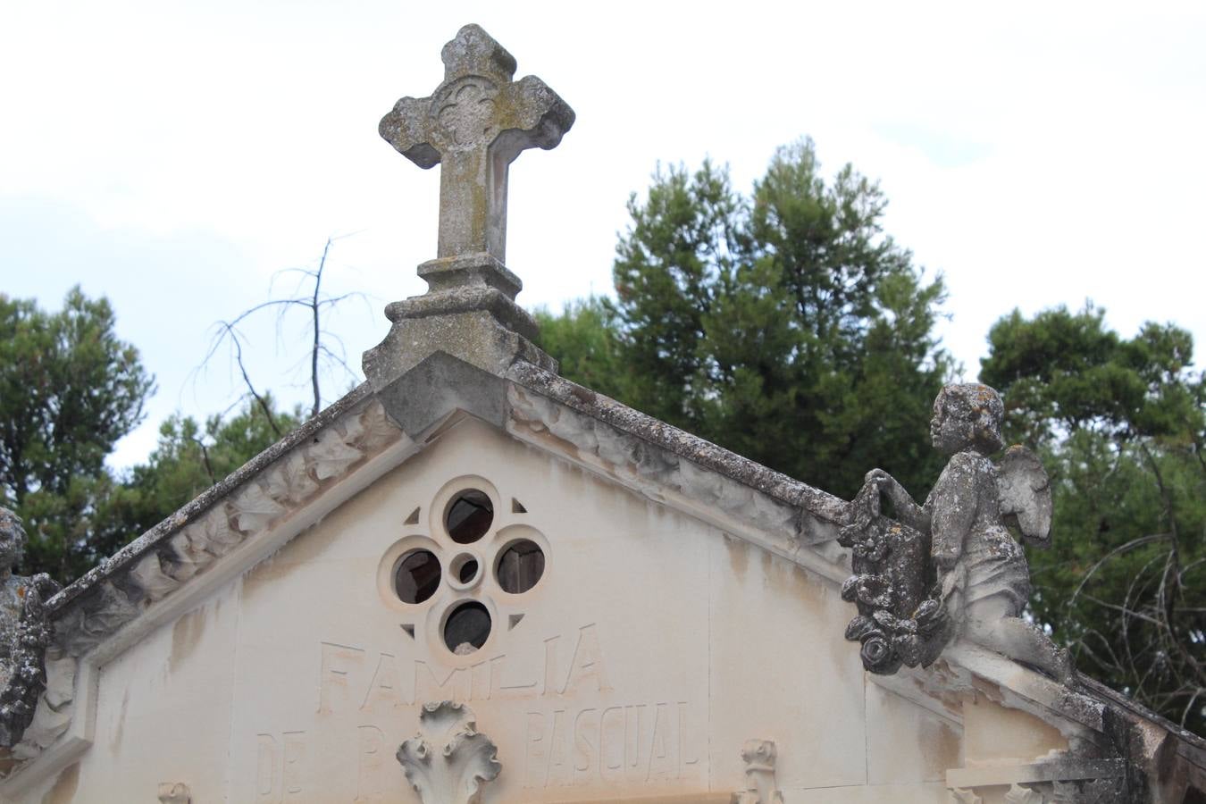 Visita al cementerio de Calahorra