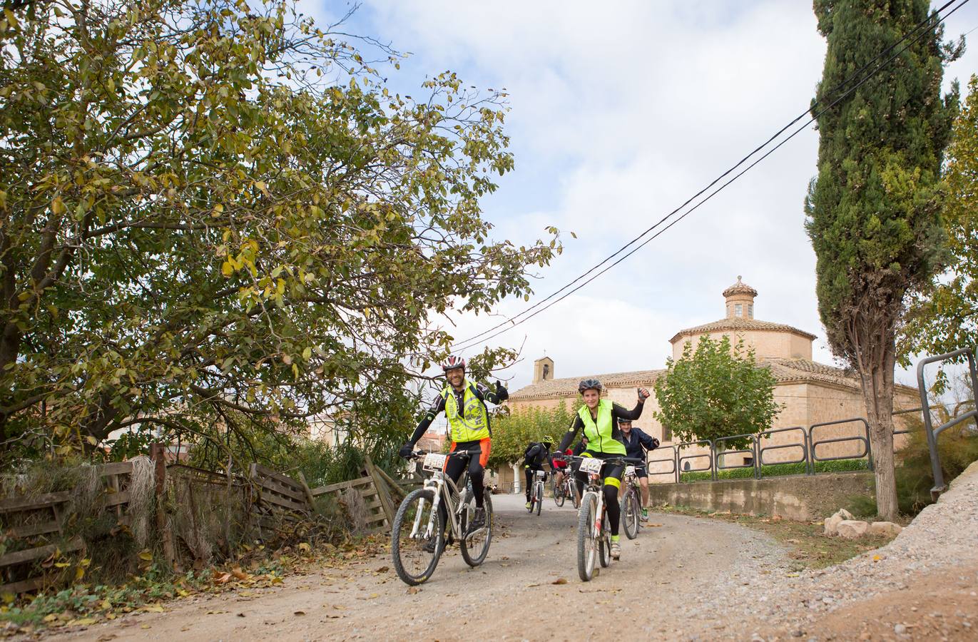 Cerca de 300 ciclistas participaron en la prueba