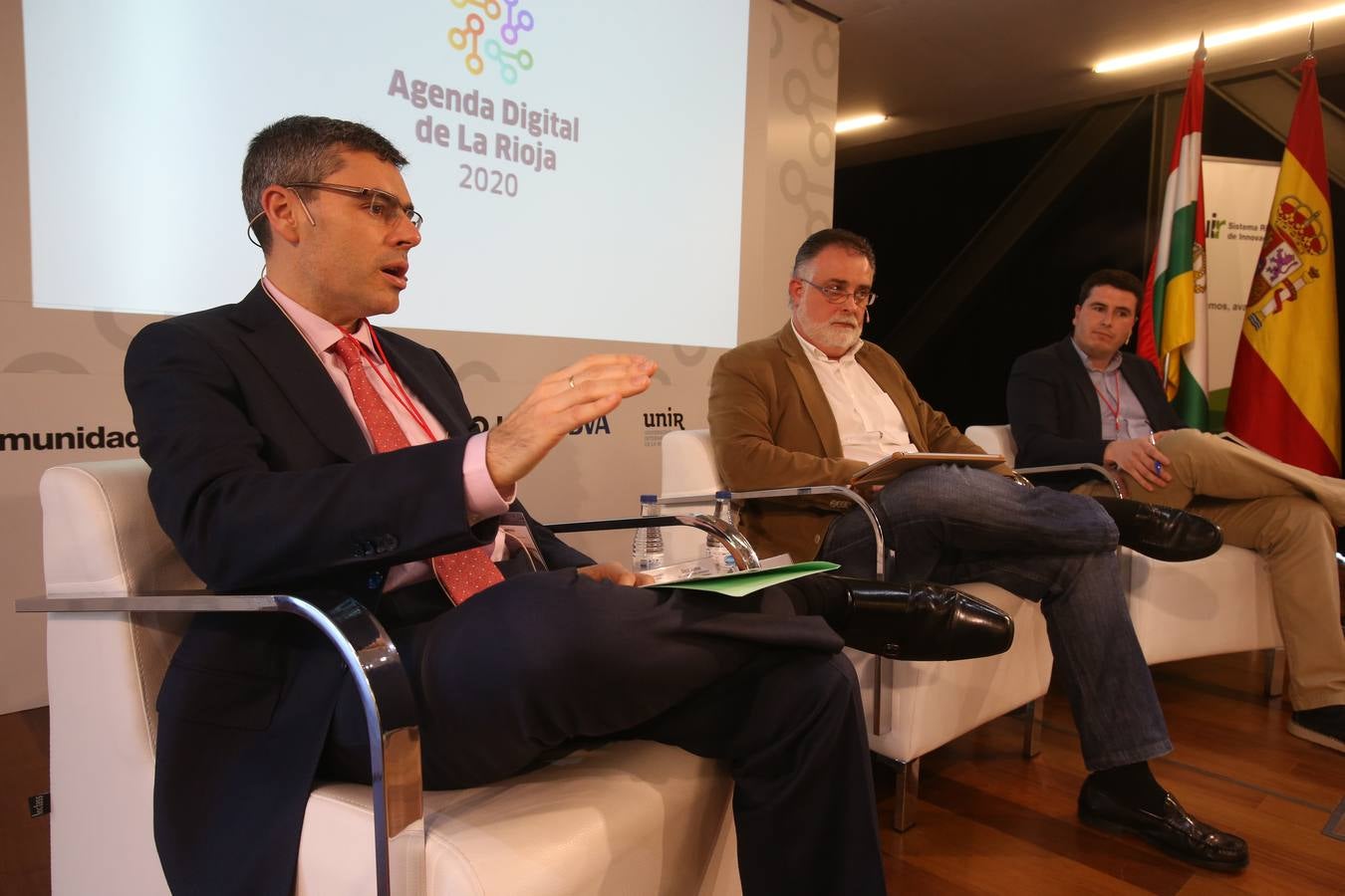 La Fombera acoge una jornada para recopilar los avances de la Agenda Digital que impulsa el Gobierno de La Rioja.