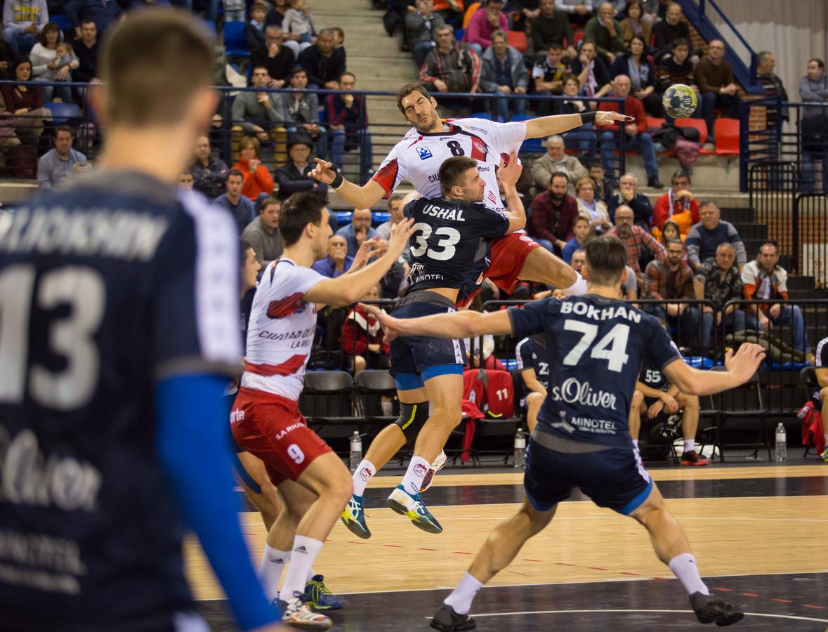 Las imágenes del partido en el que los franjivino se despidieron de la Copa EHF