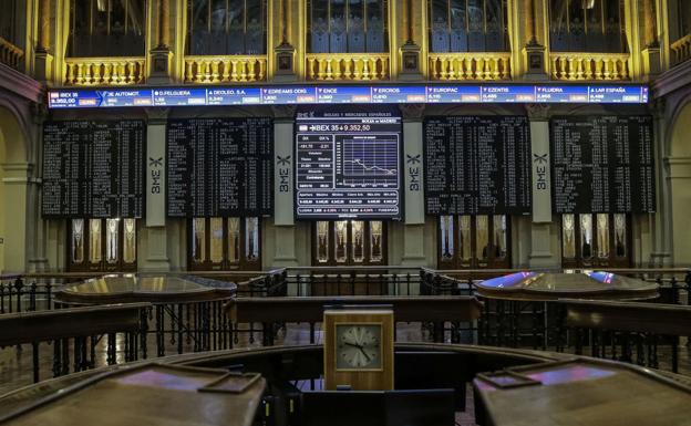 Interior de la Bolsa de Madrid.