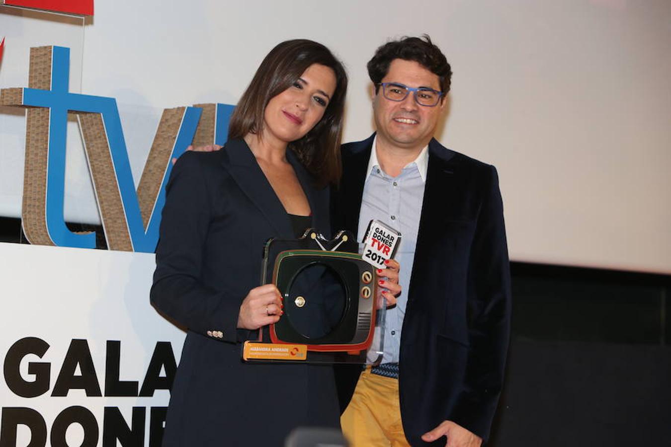 Los cines Siete Infantes acogieron la gala de entrega de Galardones TVR a Paula Vázquez, Alenajdra Andrade y José Ribagorda